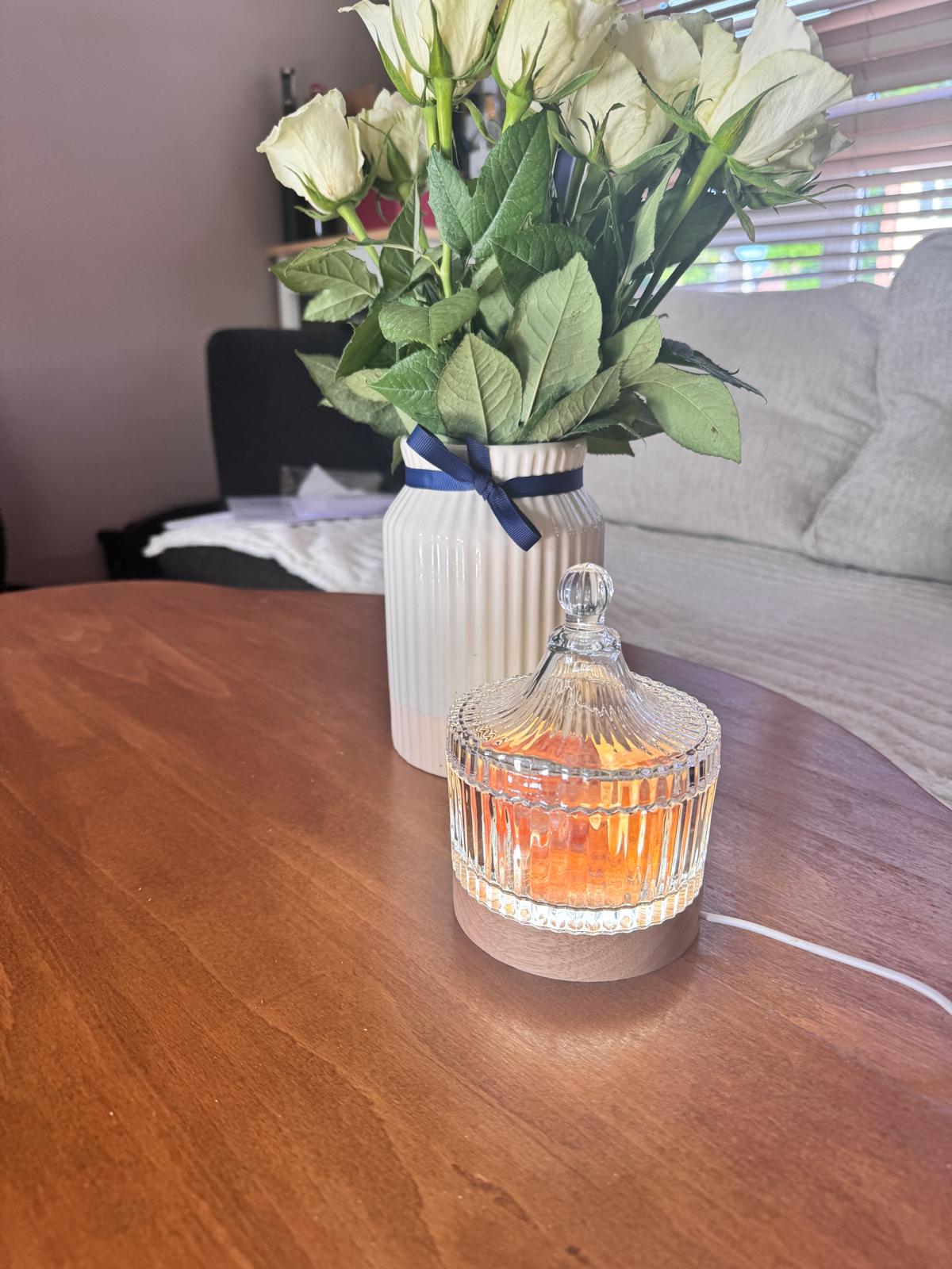 Natural Salt Lamp with Essential Oil Feature