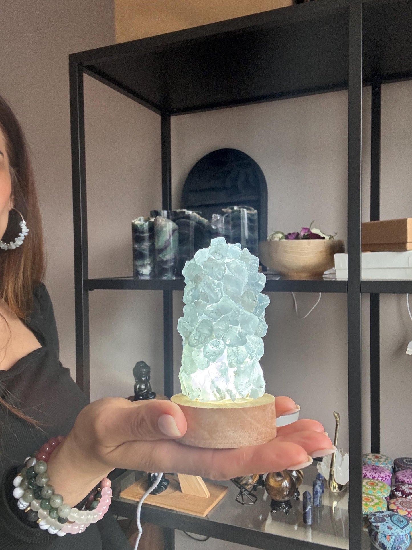 Natural Beauty, Celestial Light – Handmade Celestite Crystal Stone Lamp for Decoration